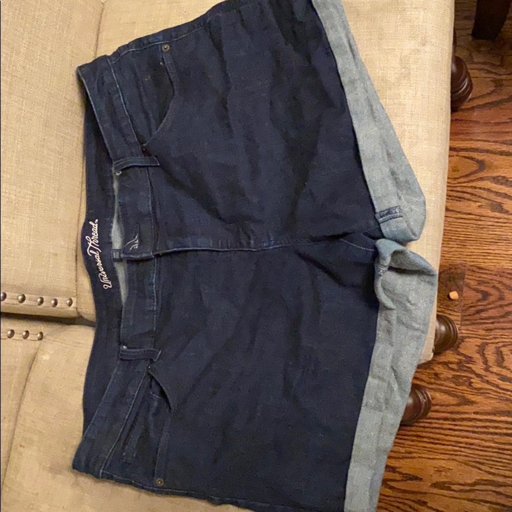 Short pant